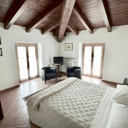 Agriturismo Ca' Del Sartu ボッビオ エクステリア 写真